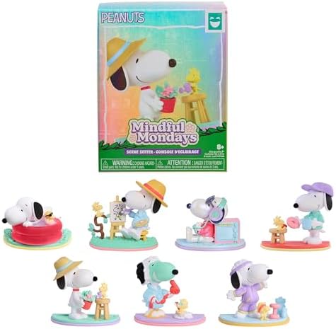 Happy Haul Peanuts Mindful Mondays Snoopy figure detail
